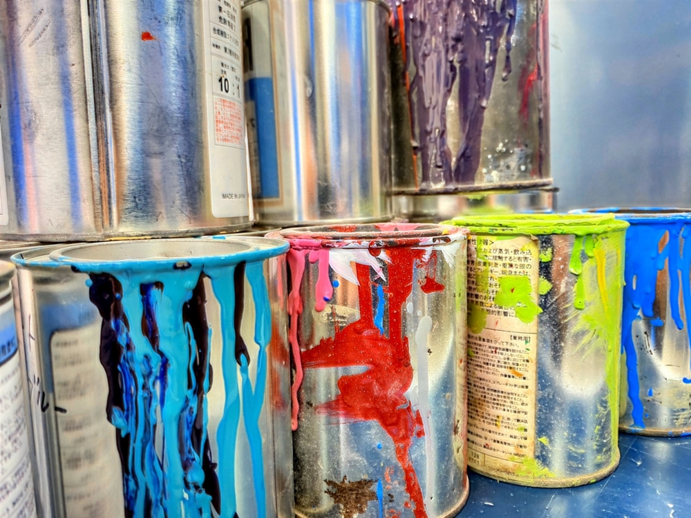 ペンキの捨て方|やってはいけない処分方法と安全な対処法 7 固まったペンキの処理方法