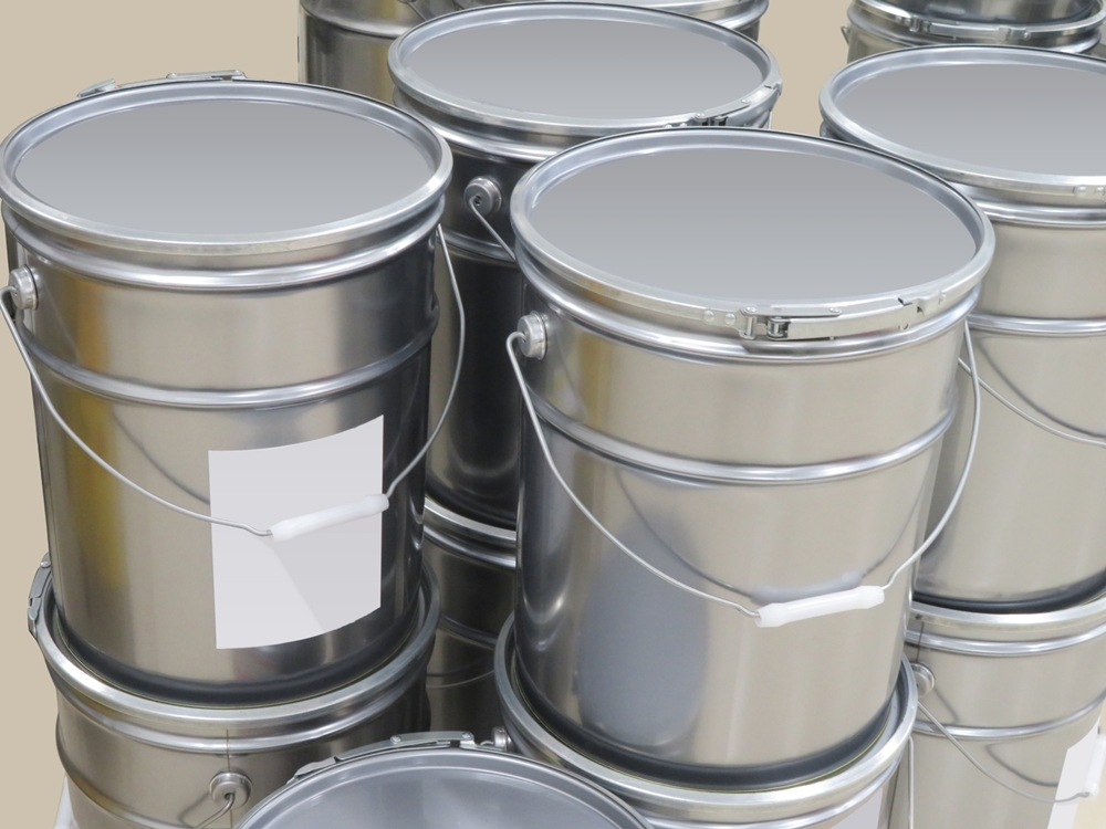 ペール缶の捨て方｜処分方法と中身あり・なしの対応を解説