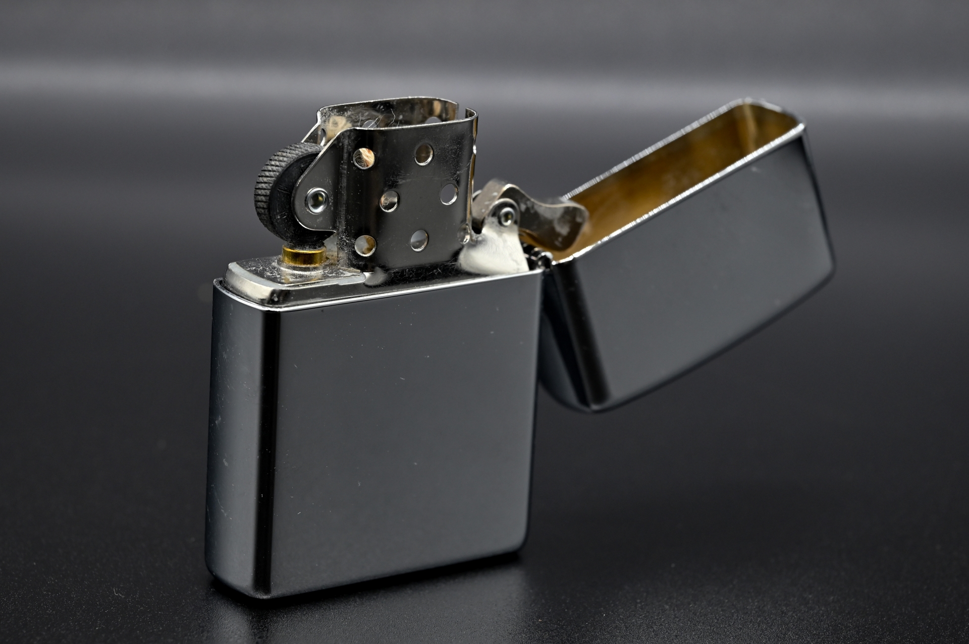 ライターの捨て方でやってはいけないこと