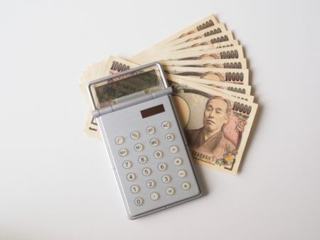 不用品回収費用は基本10万円以内!ぼったくられない業者の選び方 1 不用品回収費用は基本10万円以内!ぼったくられない業者の選び方