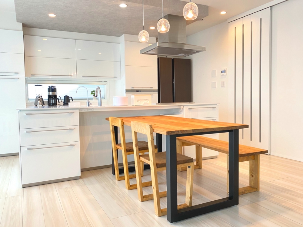 ニトリで家具の引き取りはできる?|料金や条件・申し込み方法を解説 5 ニトリの家具引き取りサービスの料金と条件