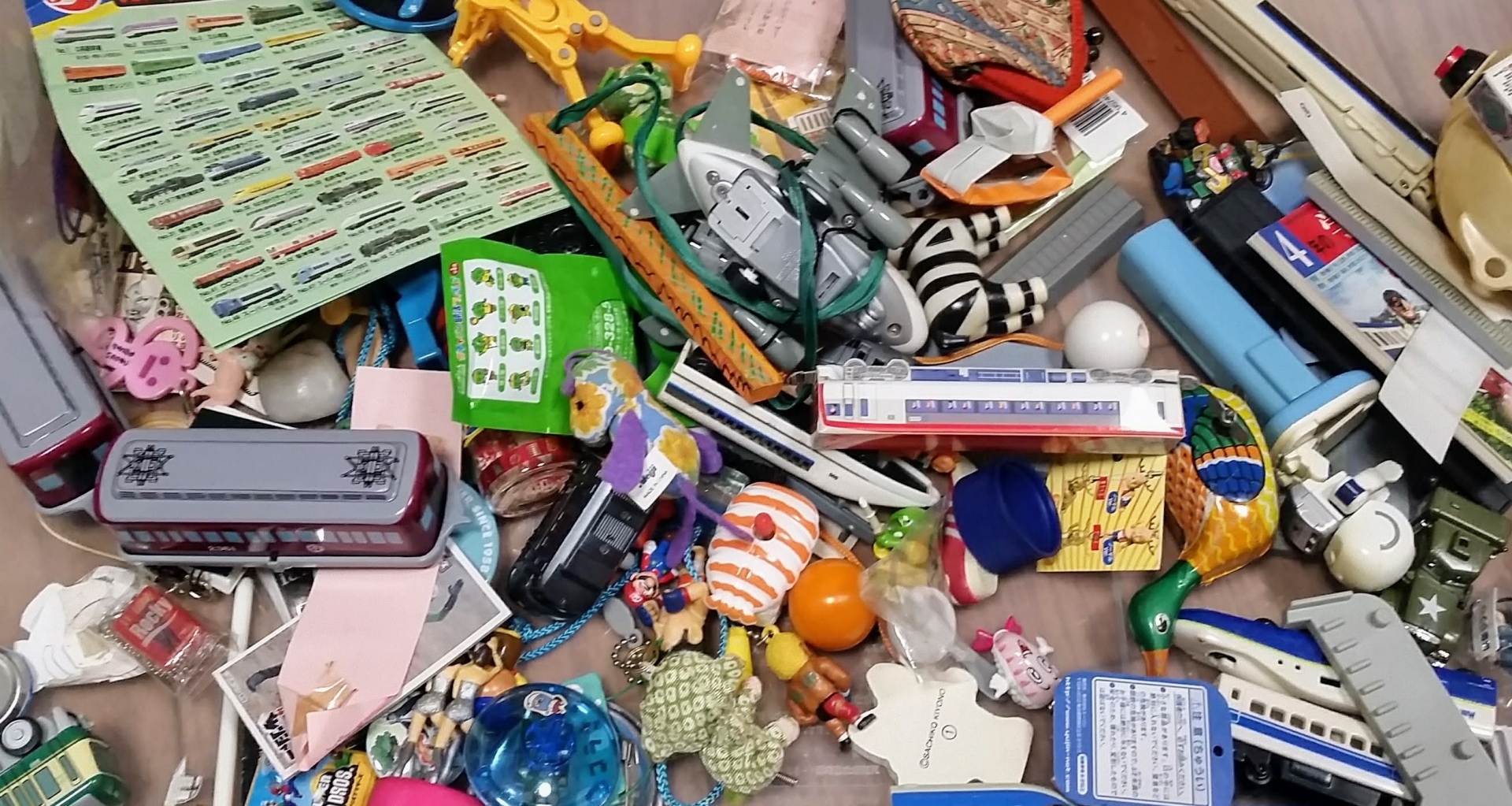 実家の断捨離は「自分の部屋」がカギ！親を説得するコツや片付け手順