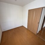S 136774051 0