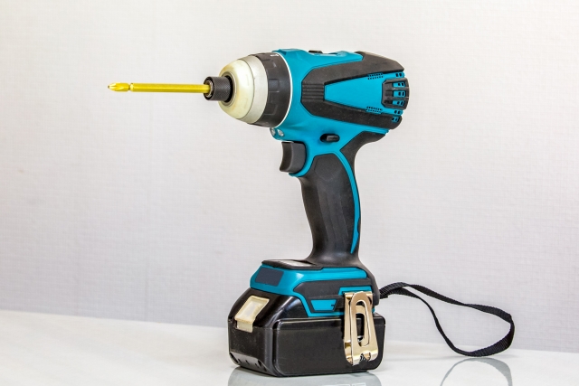 電動工具のバッテリーを処分するときの注意点