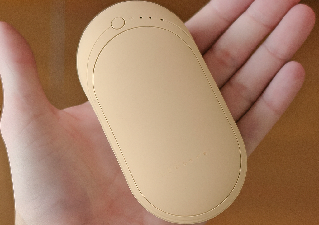 使い捨て・充電式カイロを捨てる際のNG行為
