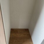 S 8372235 0