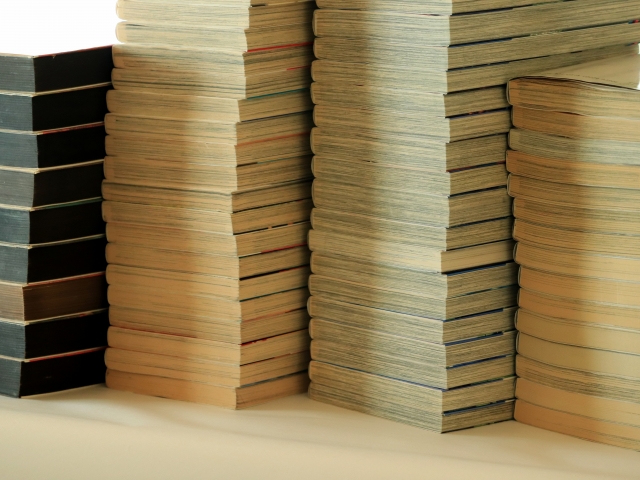 同人誌の処分方法6選!人に見られない捨て方や注意点・活用法まで 4 同人誌を処分するときの注意点