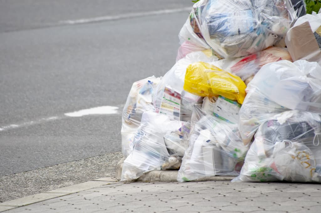 アダルトグッズの捨て方まとめ|オナホやバイブは自治体で何ゴミ? 4 アダルトグッズは自治体でも原則処分可能