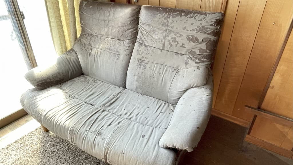 ニトリで古いソファを処分!引き取りサービスの利用方法や費用を紹介 8 ニトリでソファを引き取ってもらう3つの条件